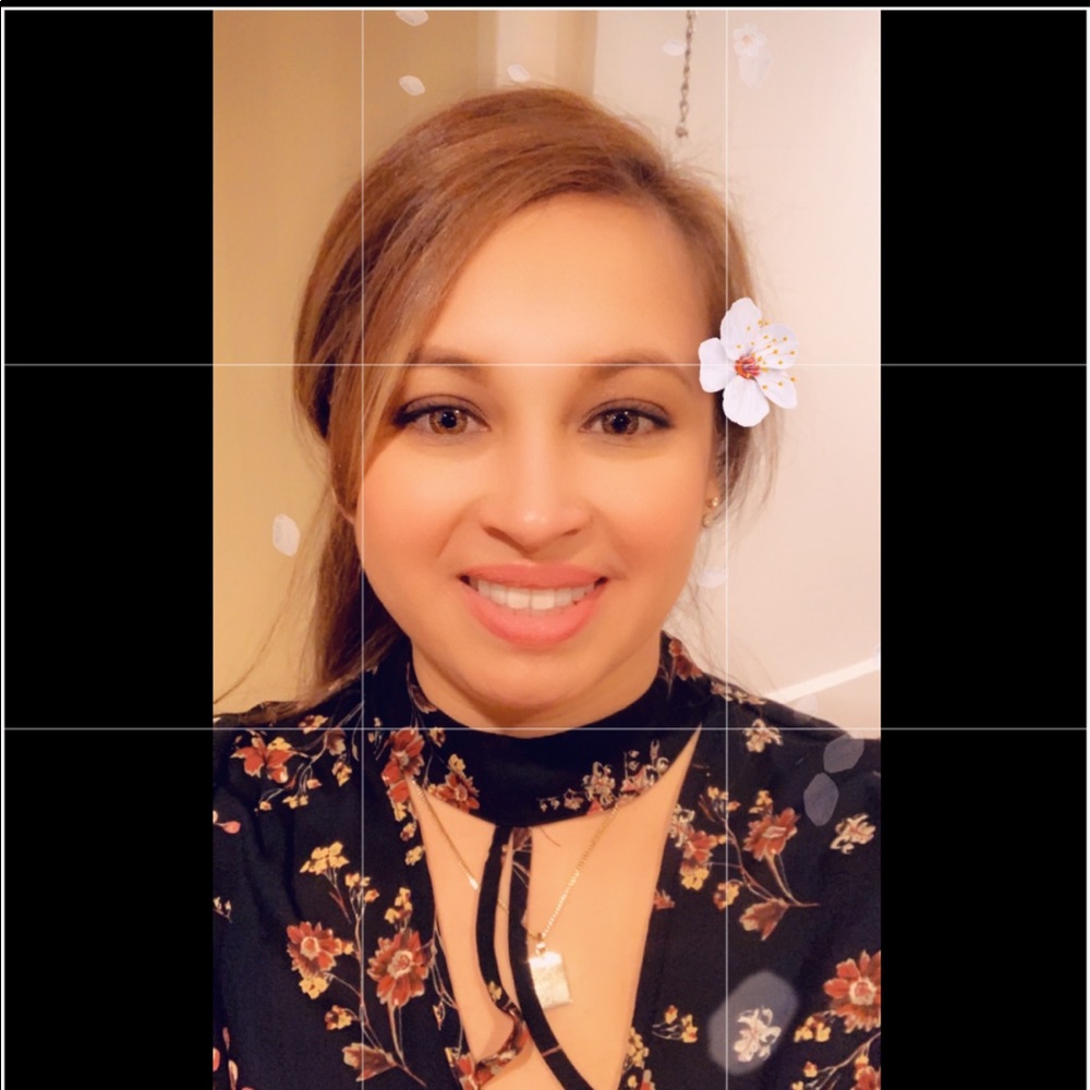 Meet your Posher, Vanessa